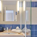 Pieds Dans Eau Апартаменты *