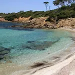 Апартаменты Pieds Dans Eau Йер