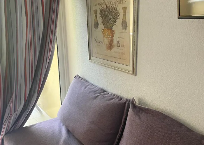 Apartment Pieds Dans Eau Hyeres