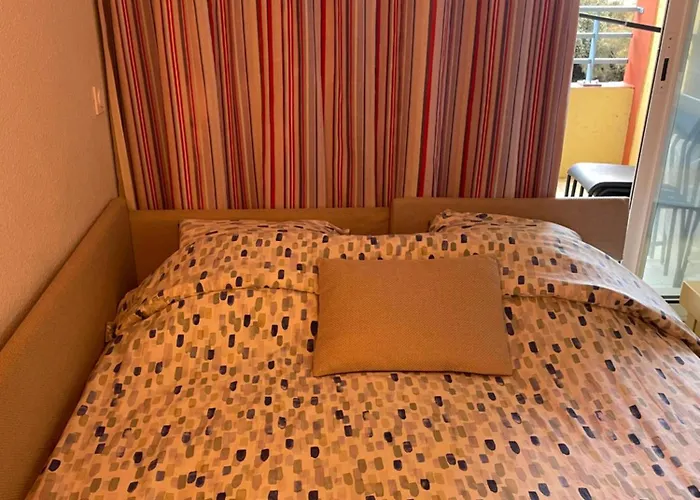 Apartment Pieds Dans Eau Hyeres