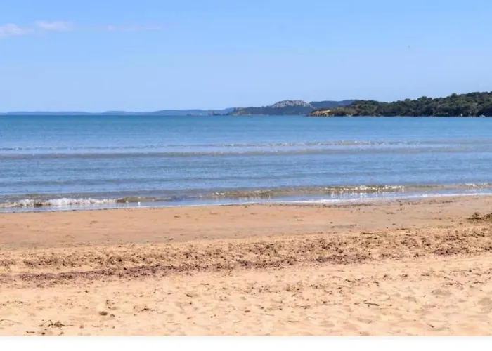 Pieds Dans Eau Hyeres